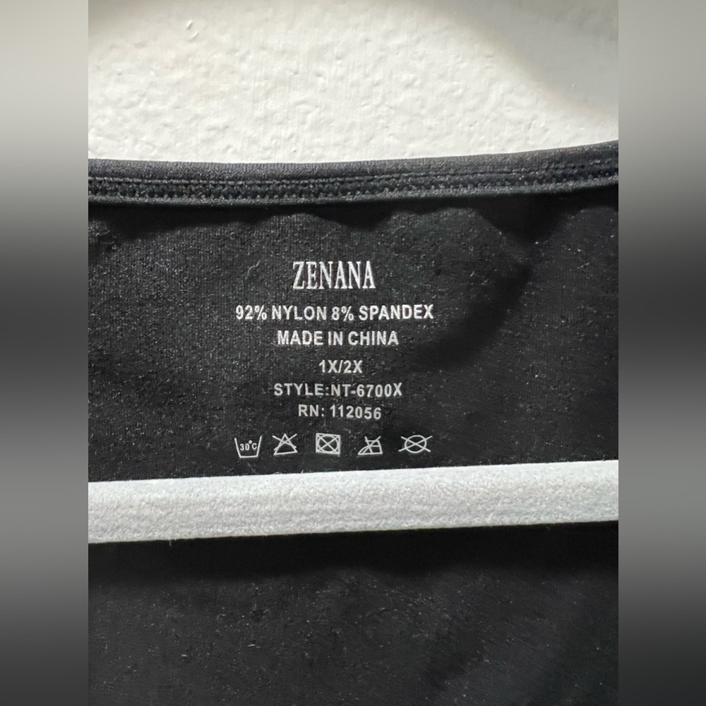 Zenana|Black Tank Top|Size 1X/2X - Picture 4 of 4